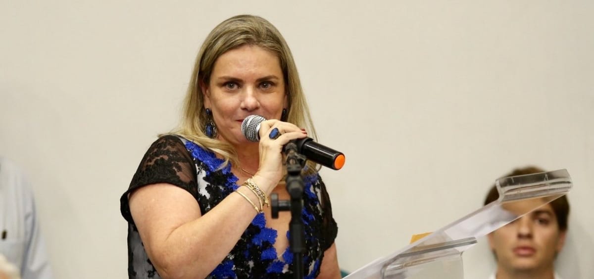 Em contrato sem licitação, presidente da Alba compra kit de contraespionagem por R$ 600 mil