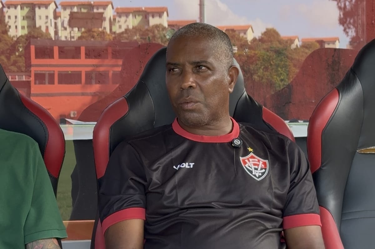 Jonilson Veloso detalha estilo de jogo que quer no Vitória Sub-20: “Protagonismo com a bola"