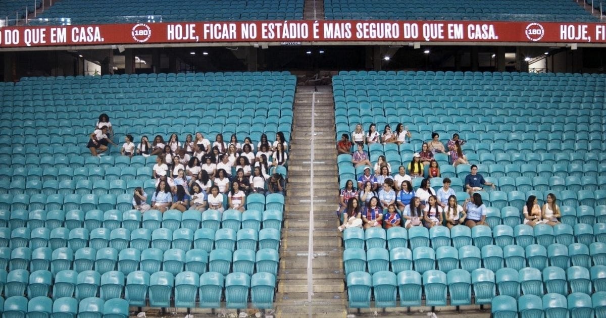 Campanha “Terceiro Tempo”: Bahia reúne 180 mulheres na Fonte Nova em manifesto contra a violência doméstica