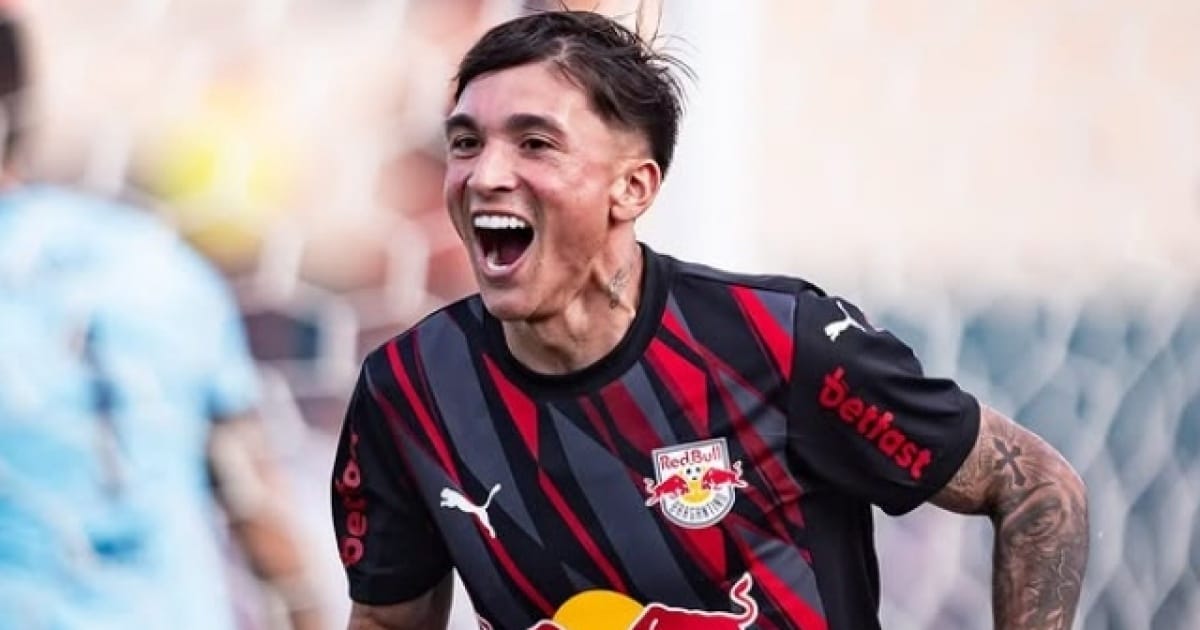 Vitória acerta contratação do ponta uruguaio Laquintana, ex-RB Bragantino; saiba detalhes