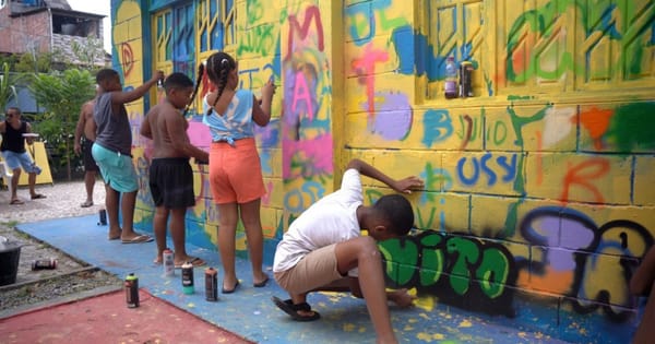 Oficina Mini Grafiteiros abre o projeto Arte que Transforma em Massaranduba com inscrições esgotadas